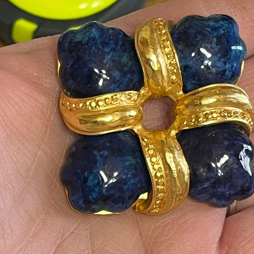 Gold Blue Enamel Brooch - Picture 5 of 6